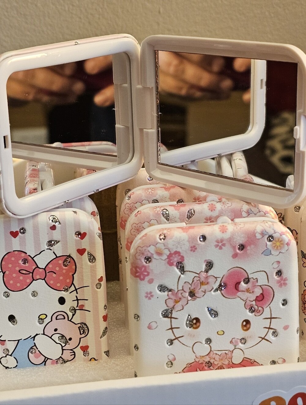 Hello Kitty Pink White Rhinestone Compact Mirror - Picture 2 of 3
